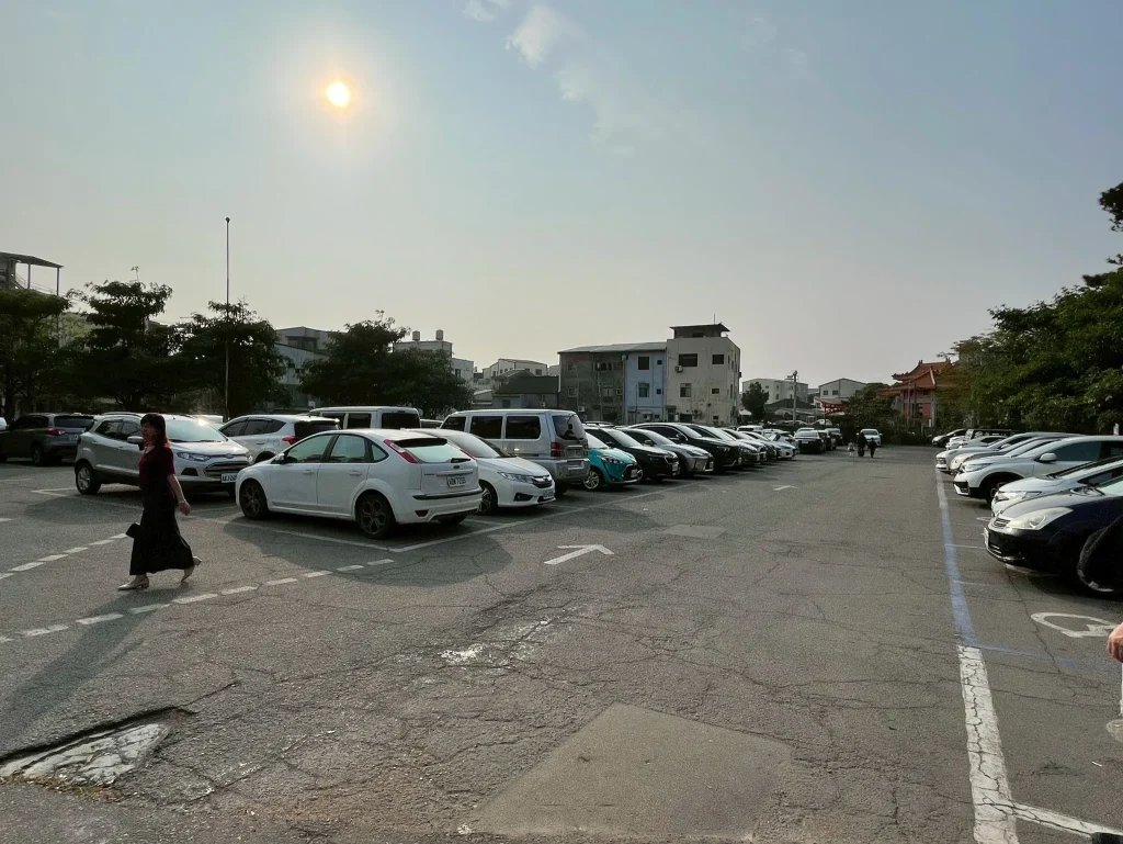 月眉糖廠停車場