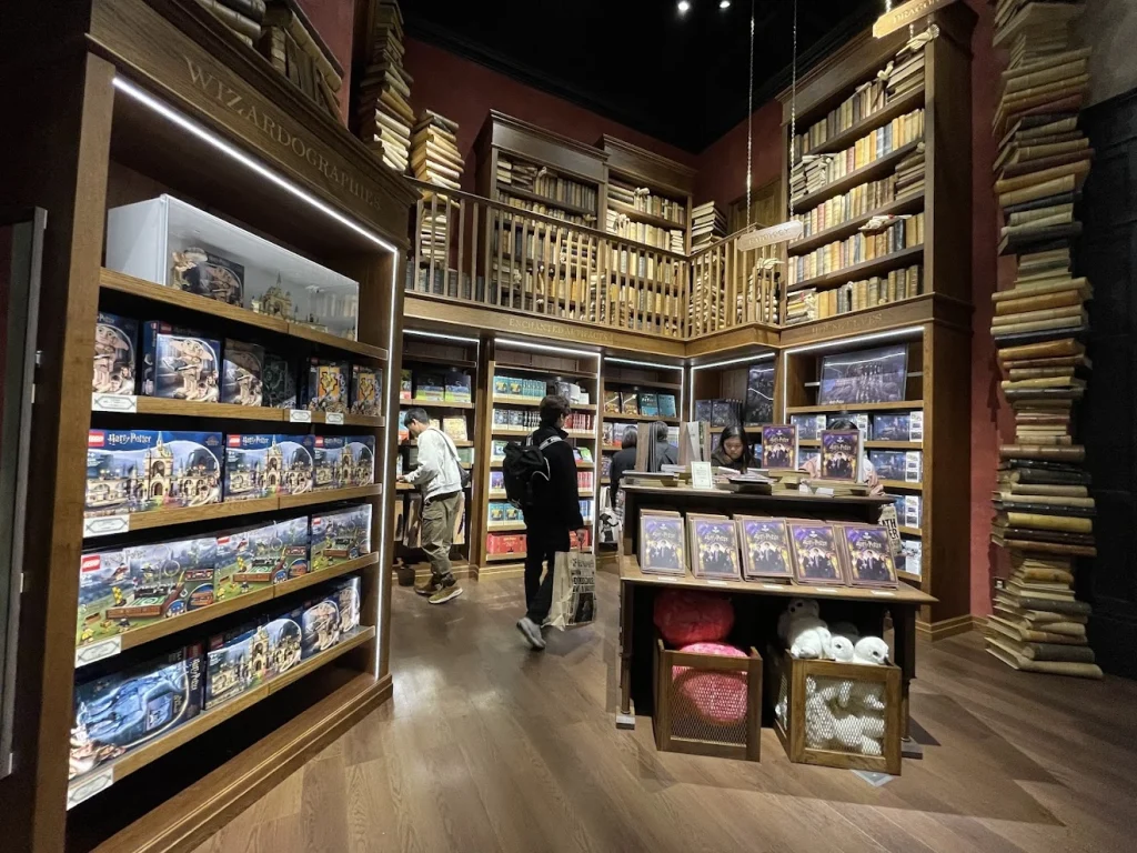 The Studio Shop 商店環境