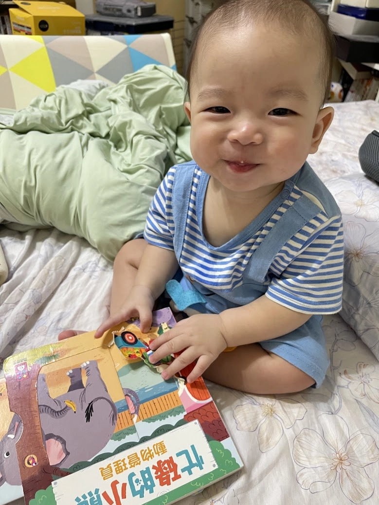 和弟弟共讀的紀錄